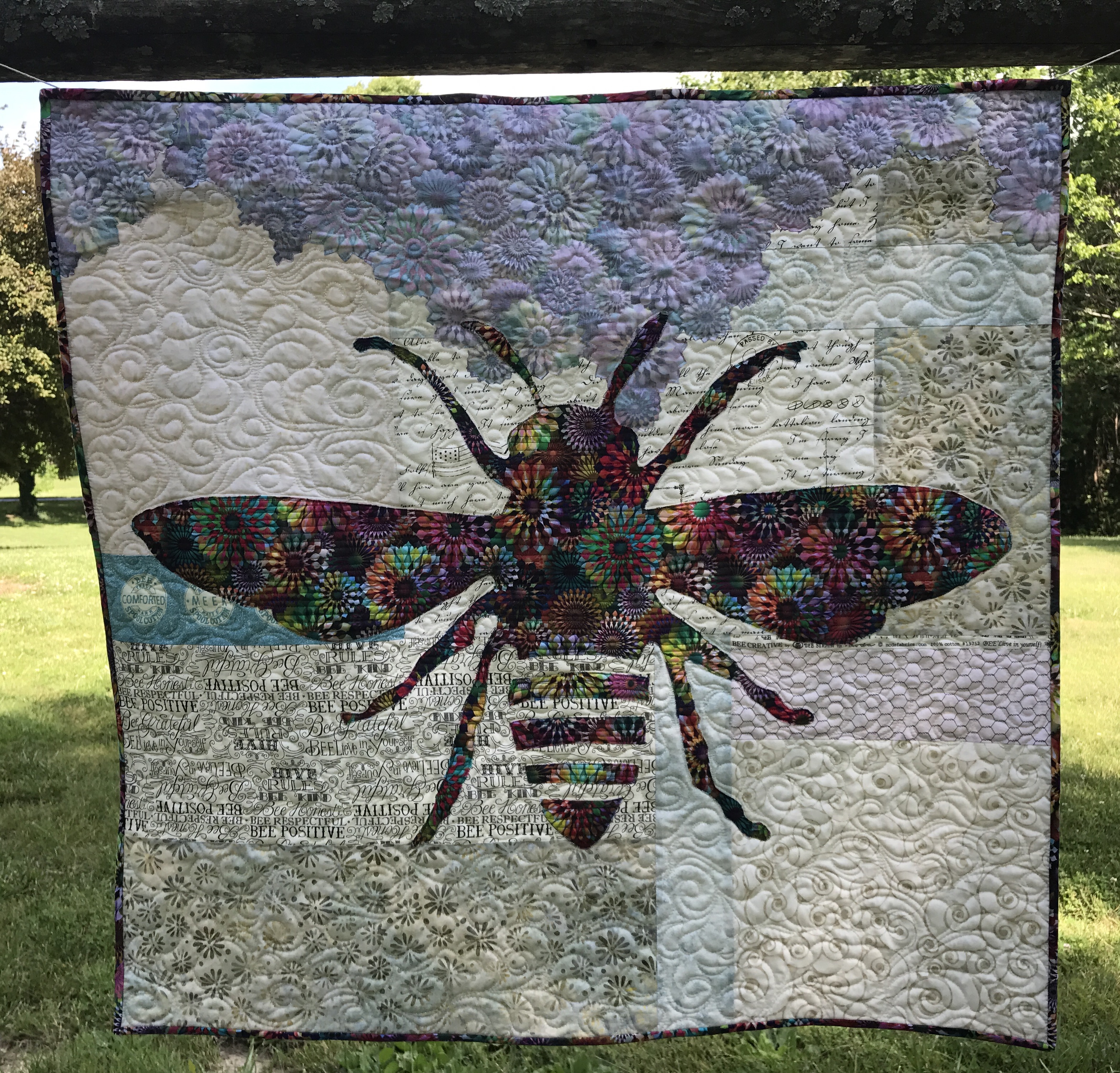 Image of Bee Quilt