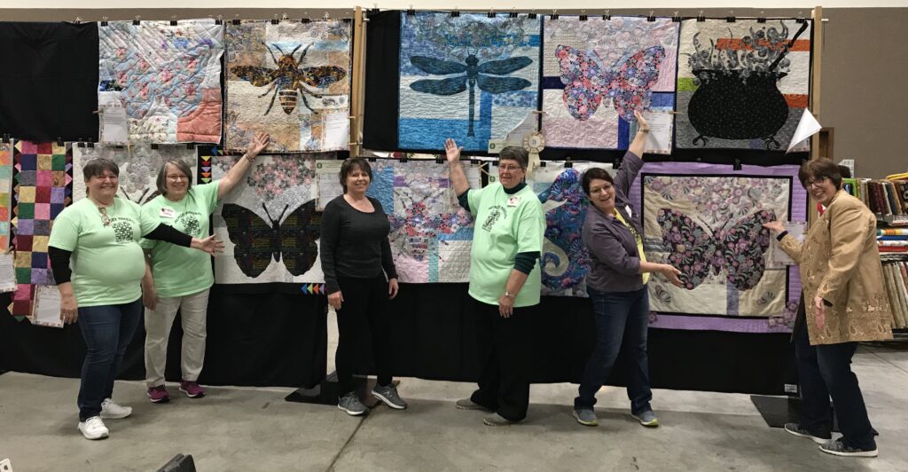 Image of Quilters at Show