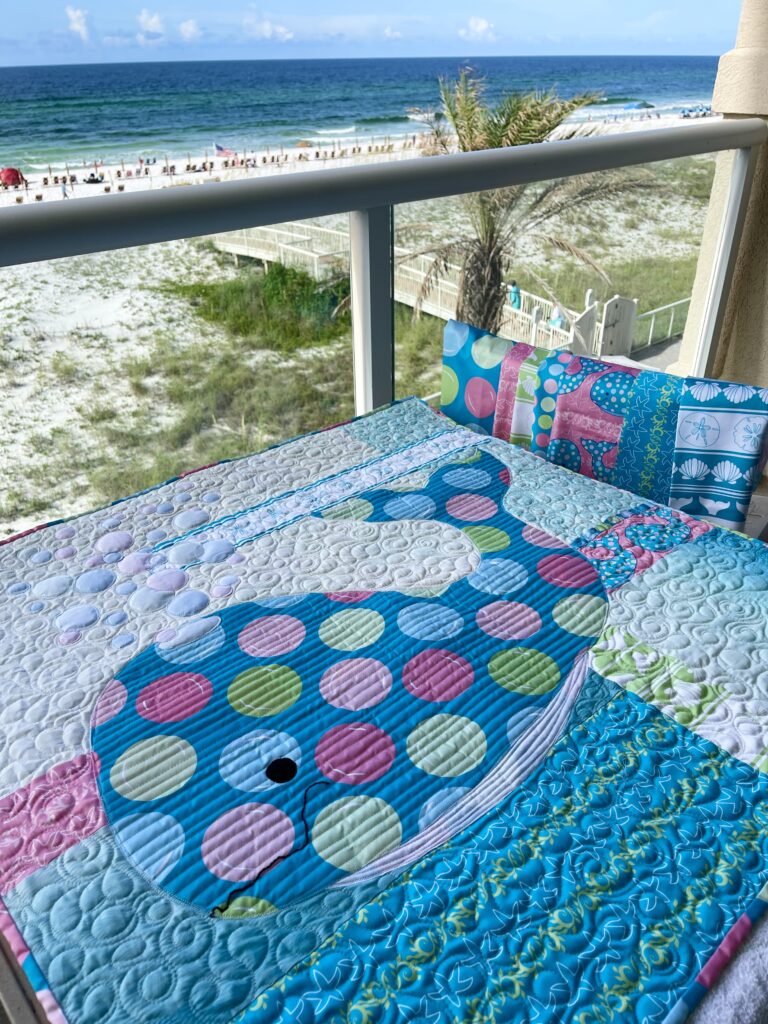 Image of Bubbles Quilt and Fabrics